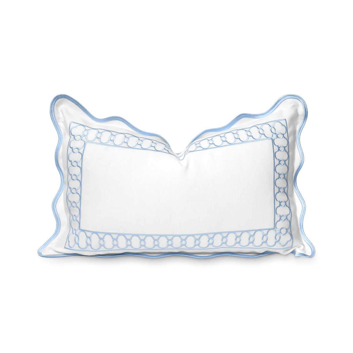 Hofdeco Premium coastal lumbar cover with scalloped edge for patio seating.