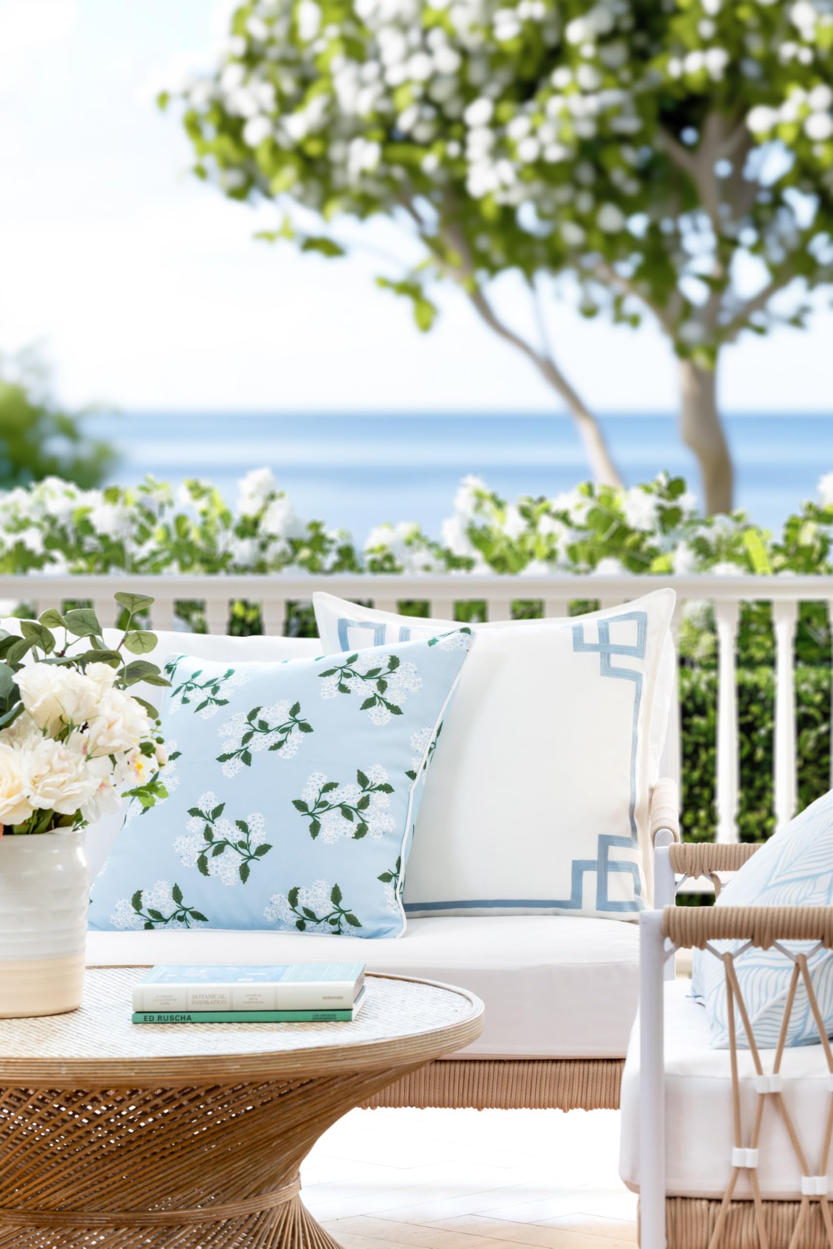 Hofdeco Premium coastal pillow cover back white for clean, versatile styling