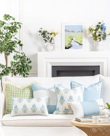 Hofdeco Premium piping detail highlights coastal charm and tactile texture.