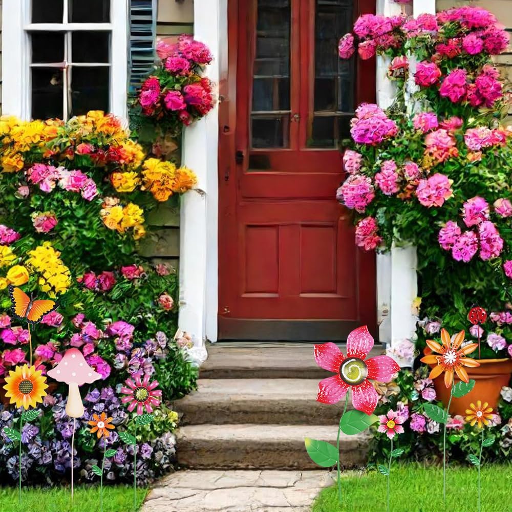 Hogardeck garden decor set offers durable artistry with weather-ready finish.