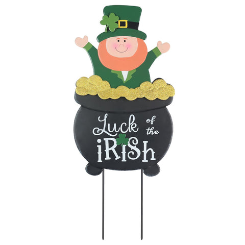 hogardeck Leprechaun pot of gold stake enhances outdoor decor with festive luck.