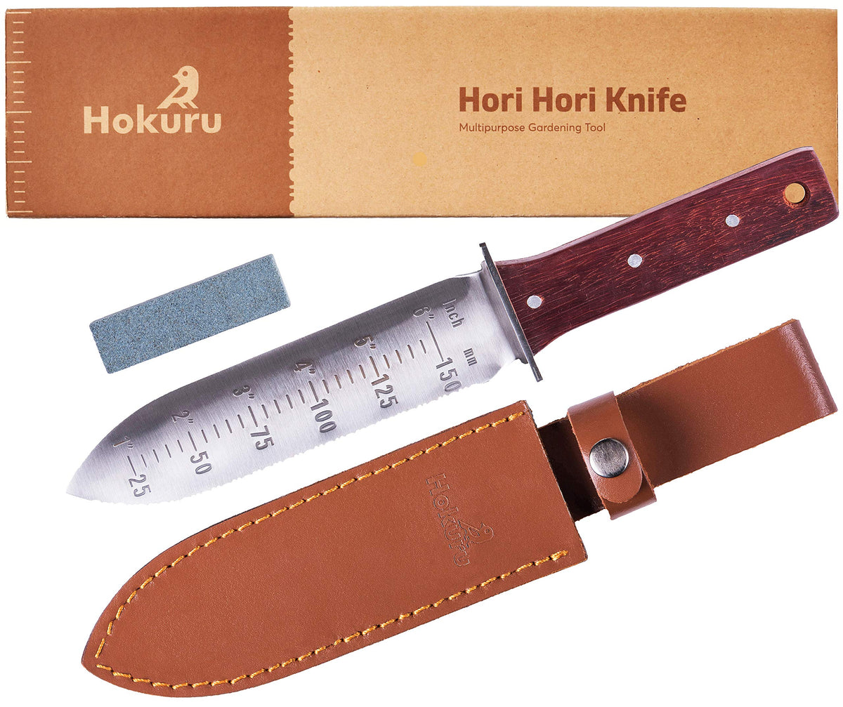 HOKURU Hori Hori knife close-up blade with durable stainless steel for digging and cutting tasks.