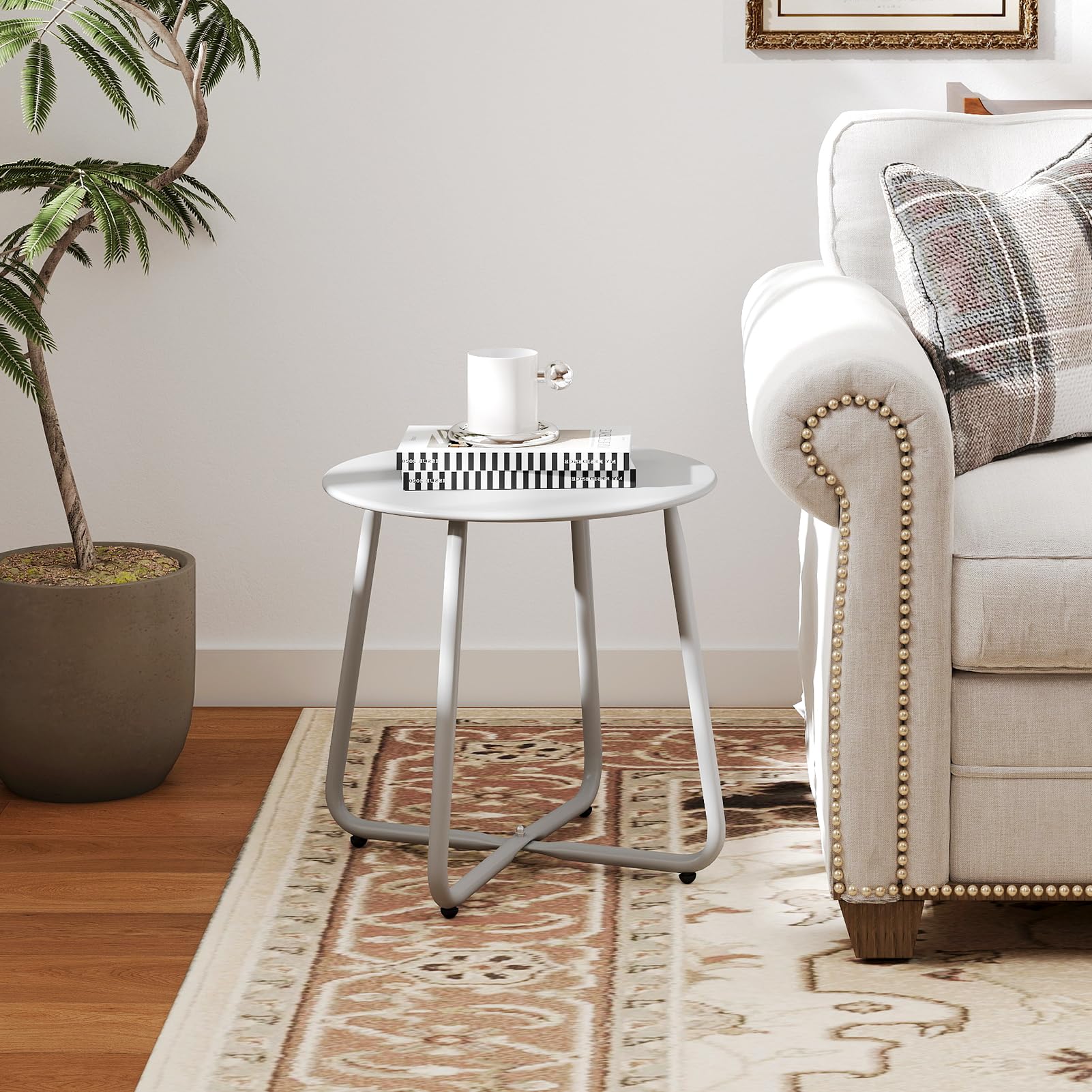 HollyHOME easy assembly with included tools for quick setup.