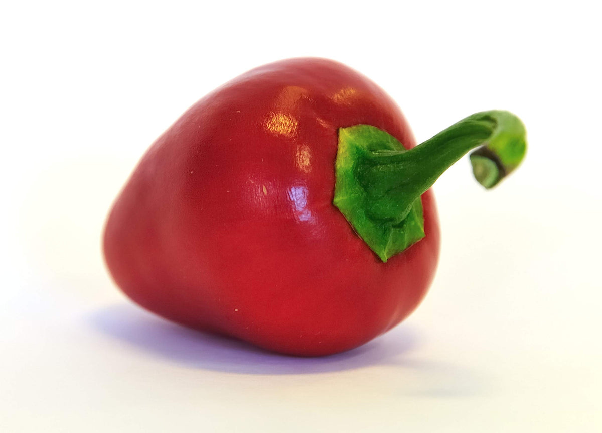 Hometown Seeds Sweet Pimento L pepper seeds package for home gardens, yields large red peppers.