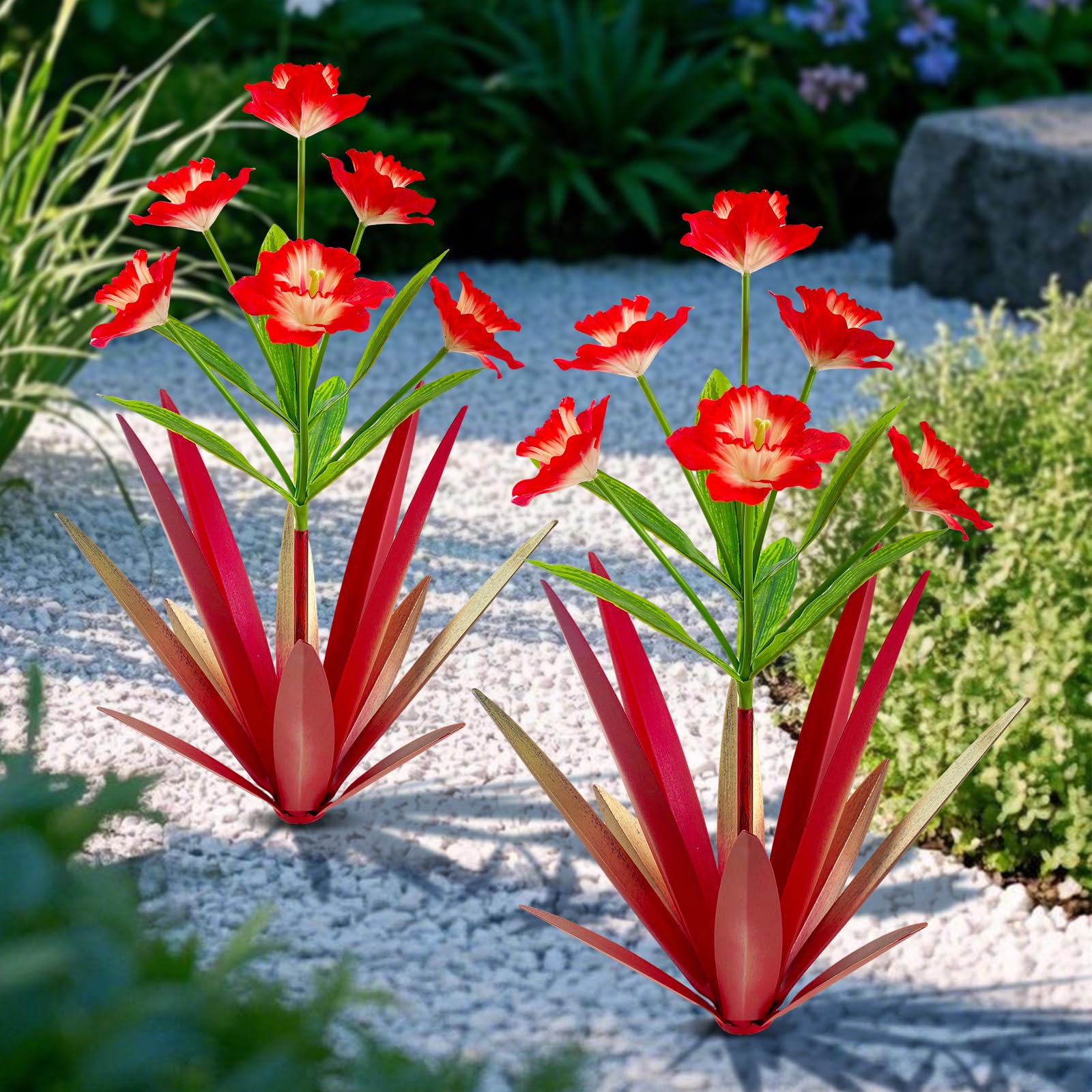 Homight metal agave plant outdoor decor highlighting lush leaves and garden focal point.