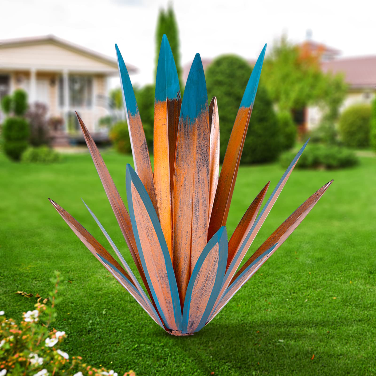 Homight Tequila Country sculpture front view; handcrafted agave centerpiece for garden decor