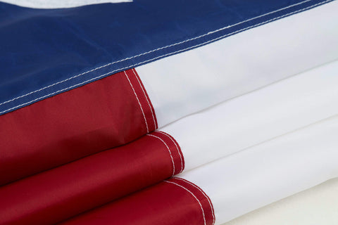 Homissor Texas flag, four-stitch hem for lasting durability.