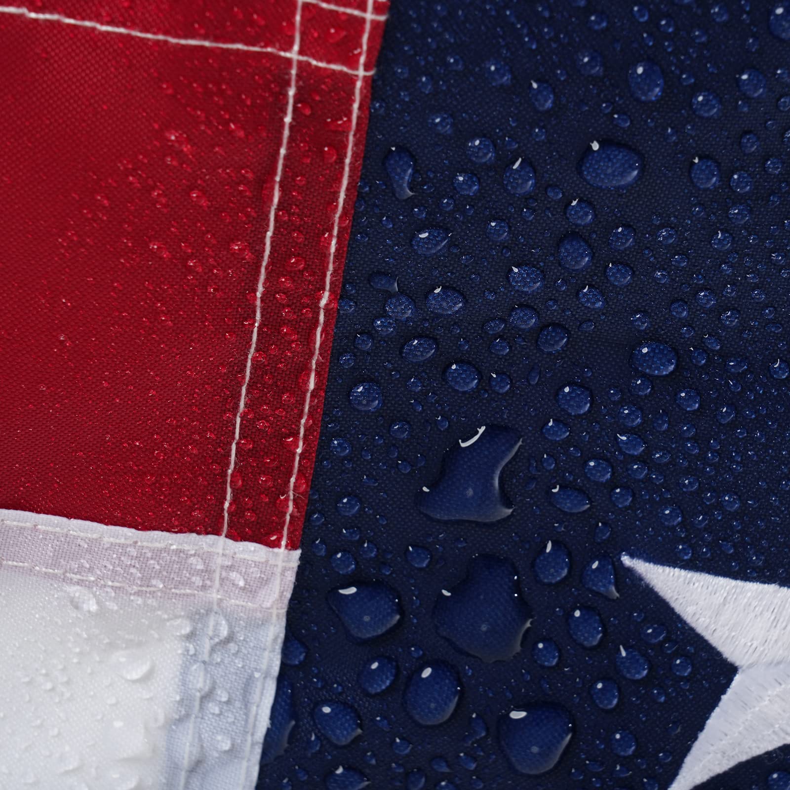 Homissor US flag sleeve 2.5x4 allows easy pole installation.
