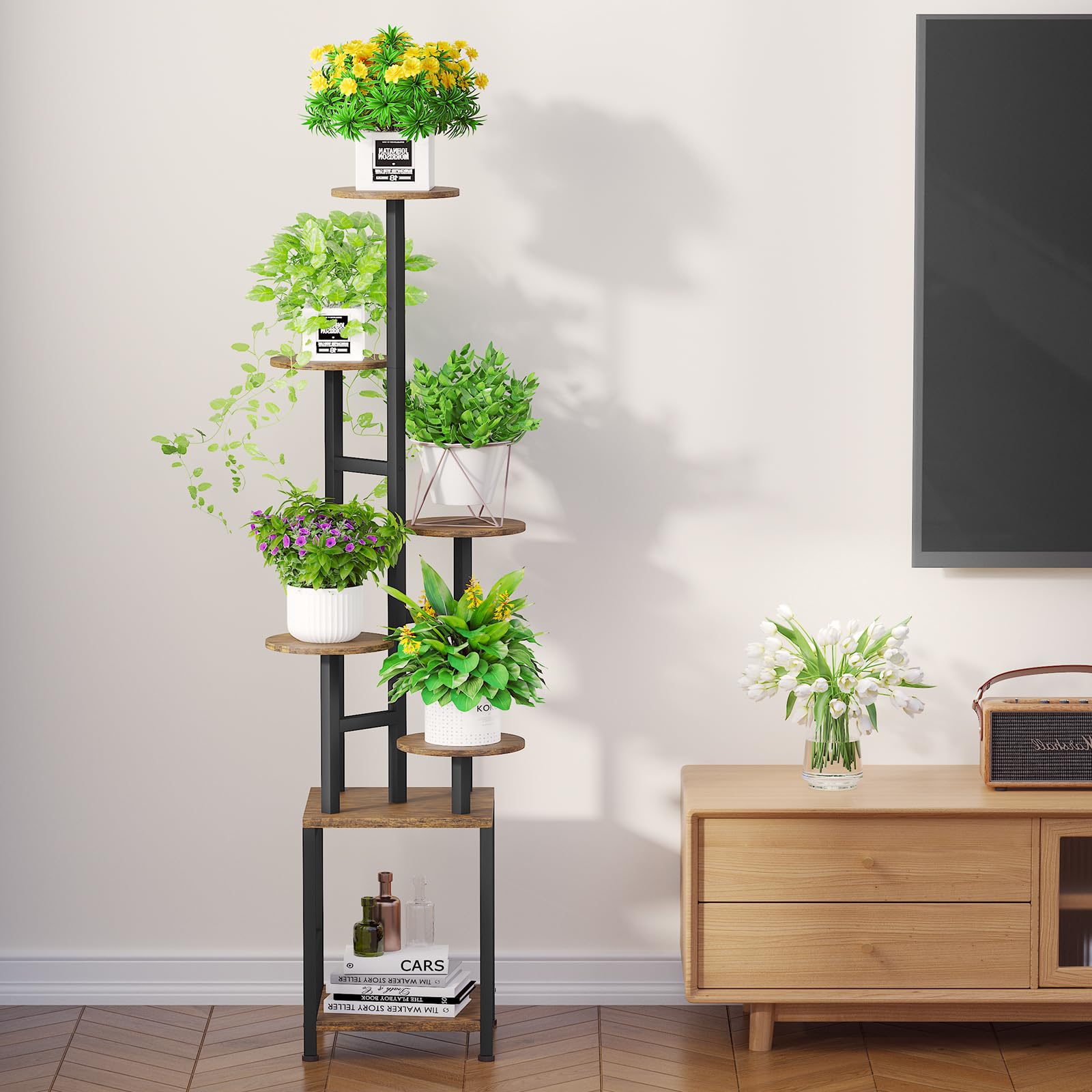 Homsorout indoor-outdoor versatility suits living rooms or patios