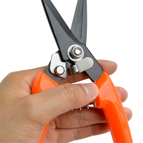Hongmei Outdoors close-up blade on rustproof carbon steel
