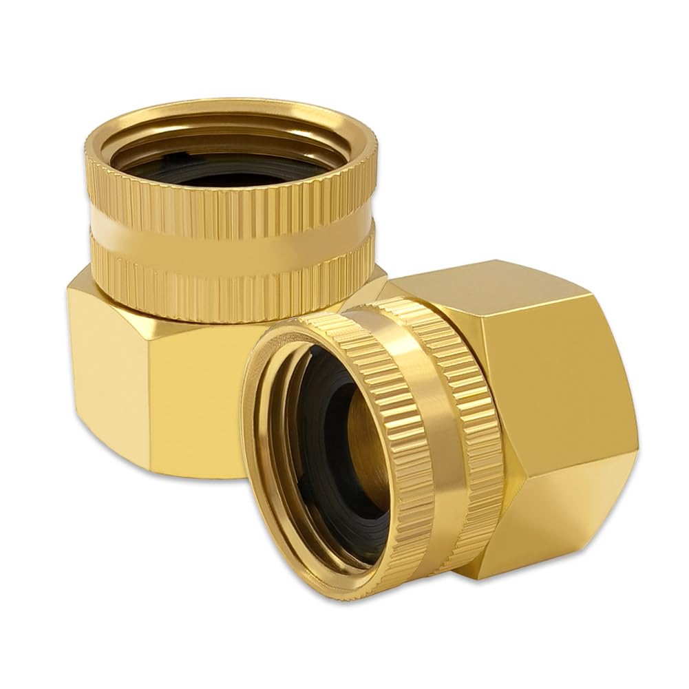Hooshing brass garden hose adapter close-up showing 3/4 NPT to 3/4 GHT threads for durable sealing.