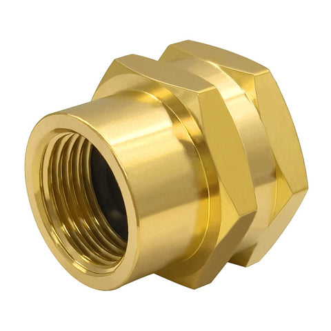 Hooshing washer inclusion ensures leak-free connections during routine watering.