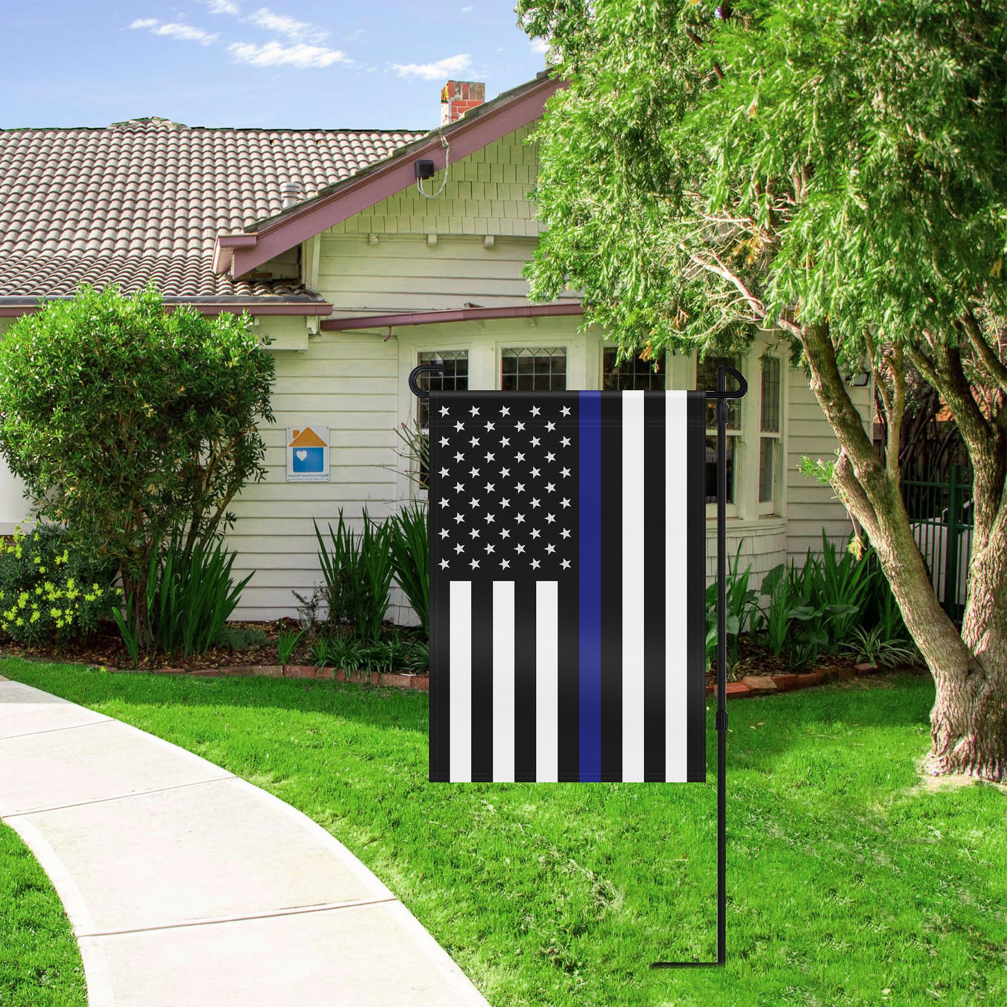 HOOSUN flag waving in wind demonstrates durable outdoor display.