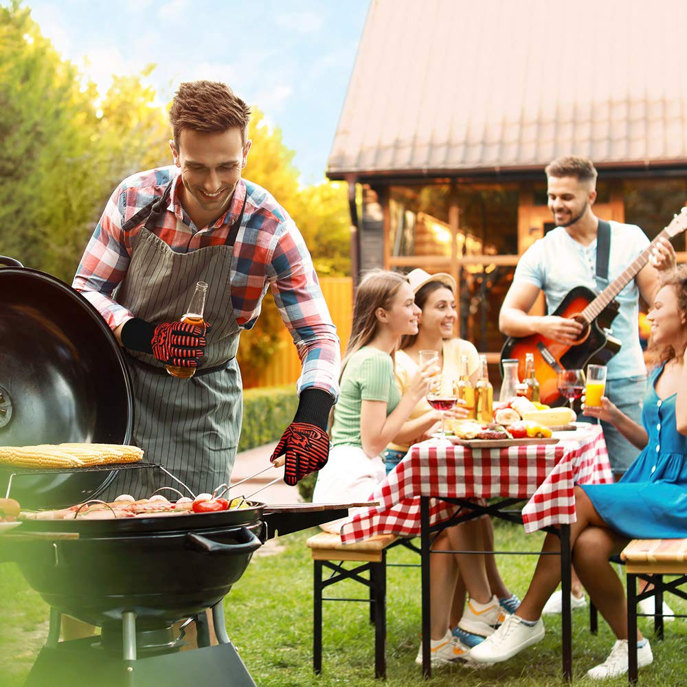 Hostaque aramid-silicone gloves combine durability and flexible grip for oven, grill, welding tasks.