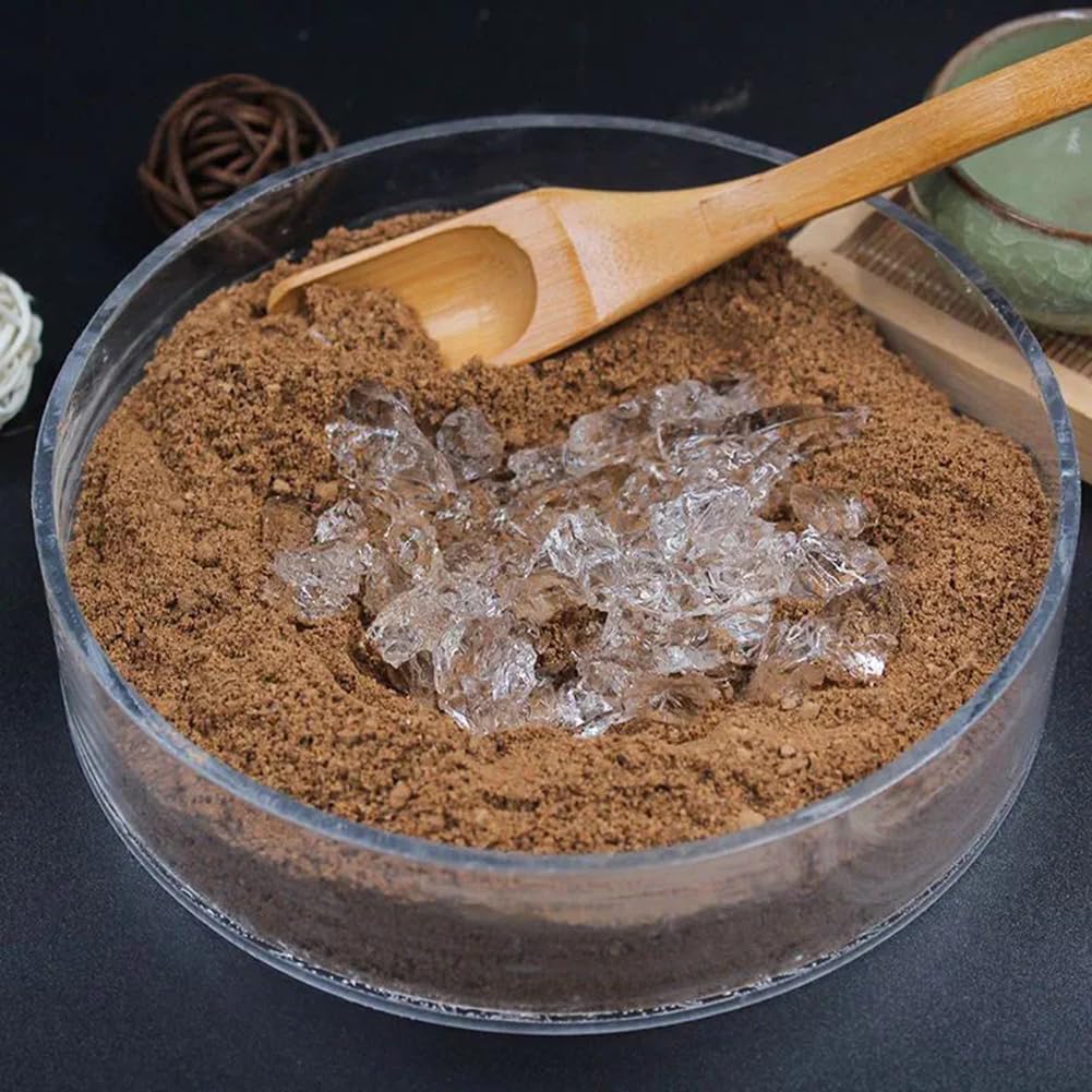 Indoor plant scene with HOT SEAL crystals demonstrating reduced watering needs