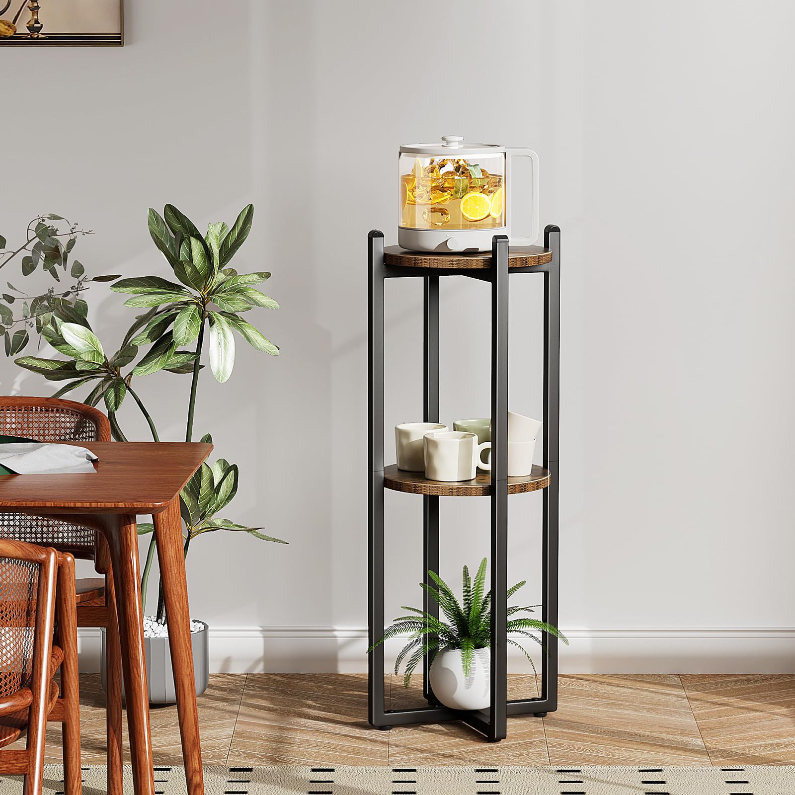 Housolution compact base fits small spaces.