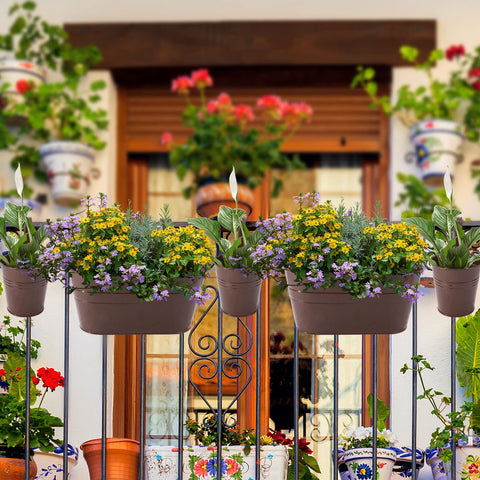 HowRU combo of large oval and round pots for versatile balcony layouts