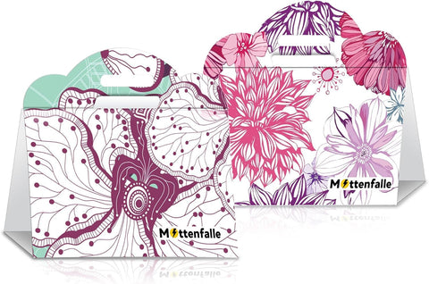 HQBLC Mottenfalle adhesive-glue panel ready to trap moths in living spaces.