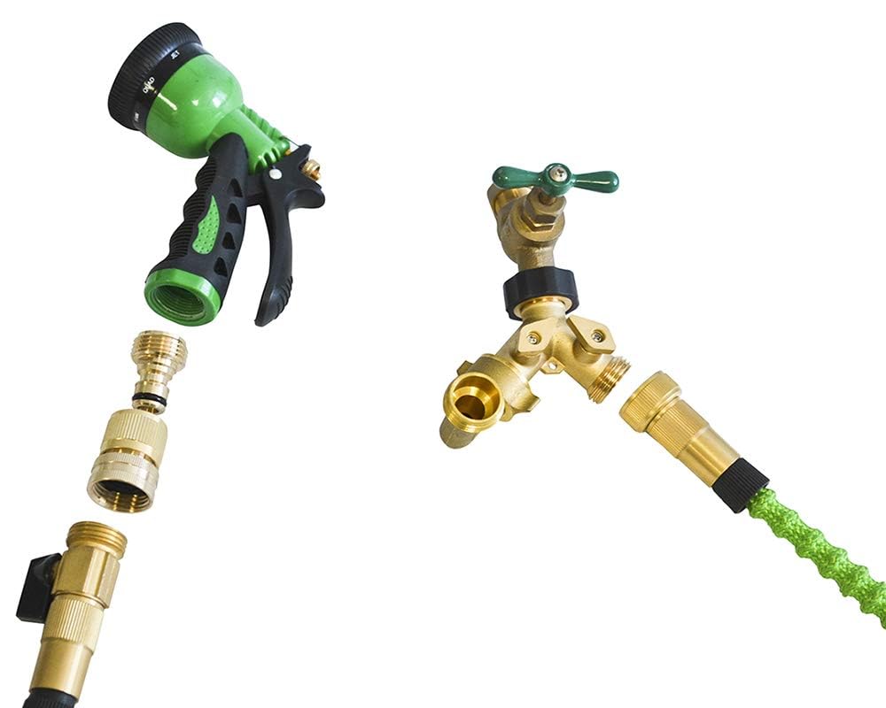 HQMPC quick-release mechanism detail for fast hose changes.