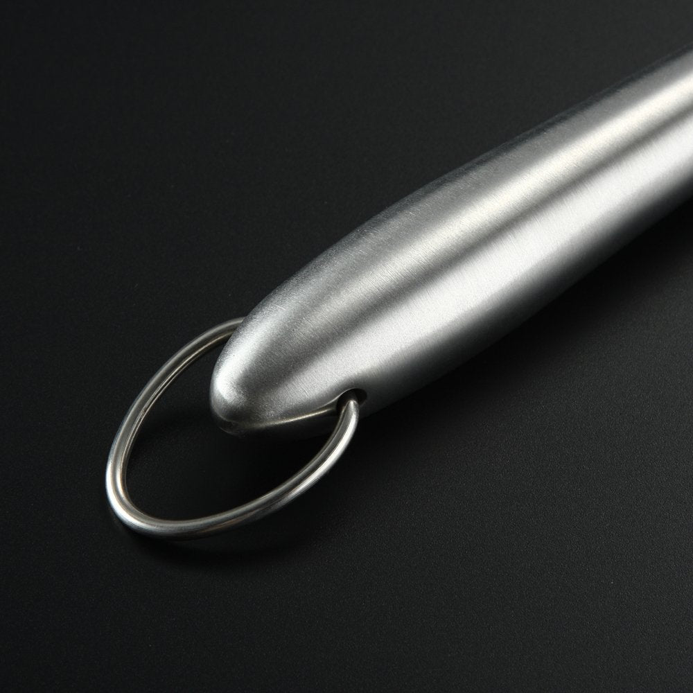 HQY basting brush with hanging loop for easy storage between uses.