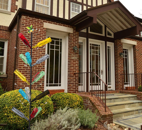 HUAGHEE versatile outdoor use suits gardens, patios, and pathways