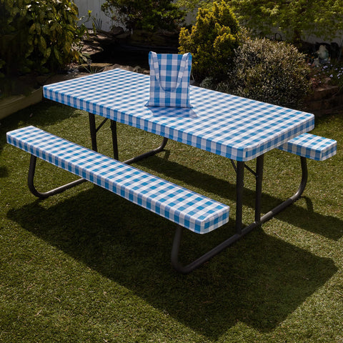 Hudson Comfort waterproof table cover keeps outdoor meals dry