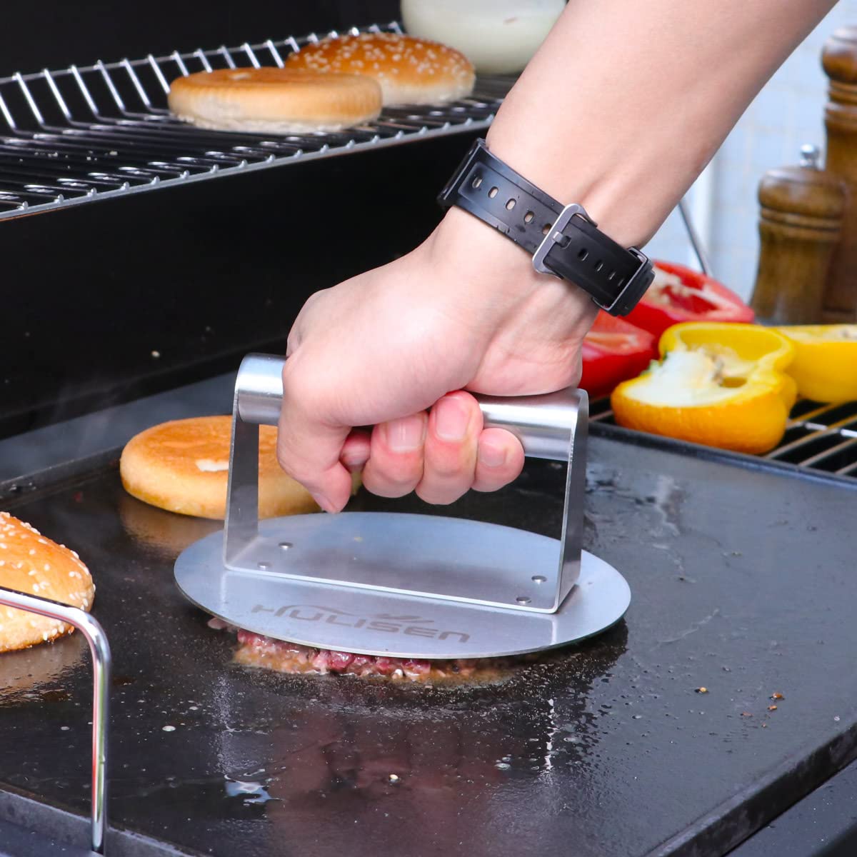 HULISEN flat surface of press ensures even patty thickness and easy cleanup