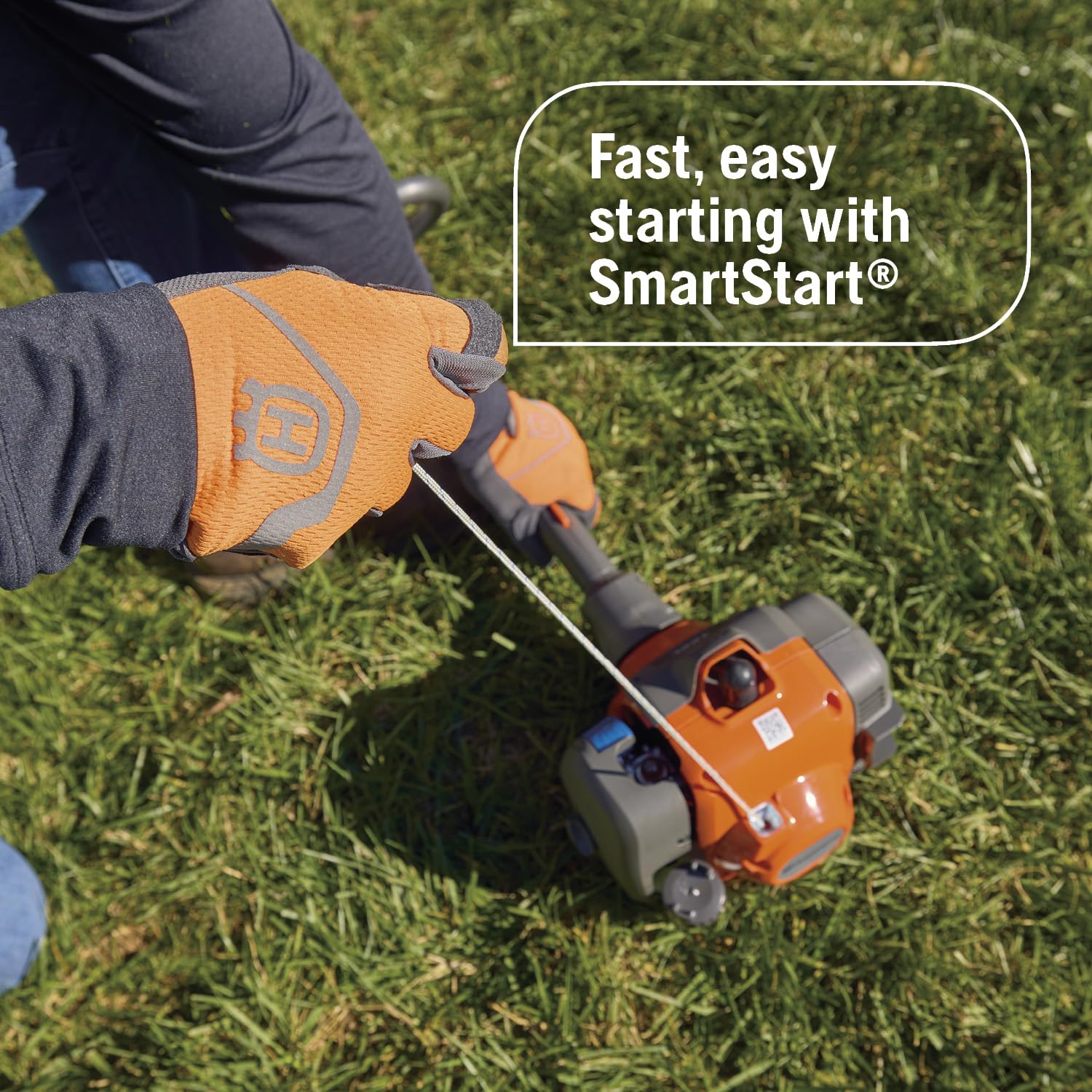Husqvarna 122LKP Smart Start enables easy, quick startup with less effort.