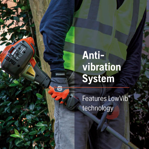 Husqvarna 525L easy-to-use controls and purge system.
