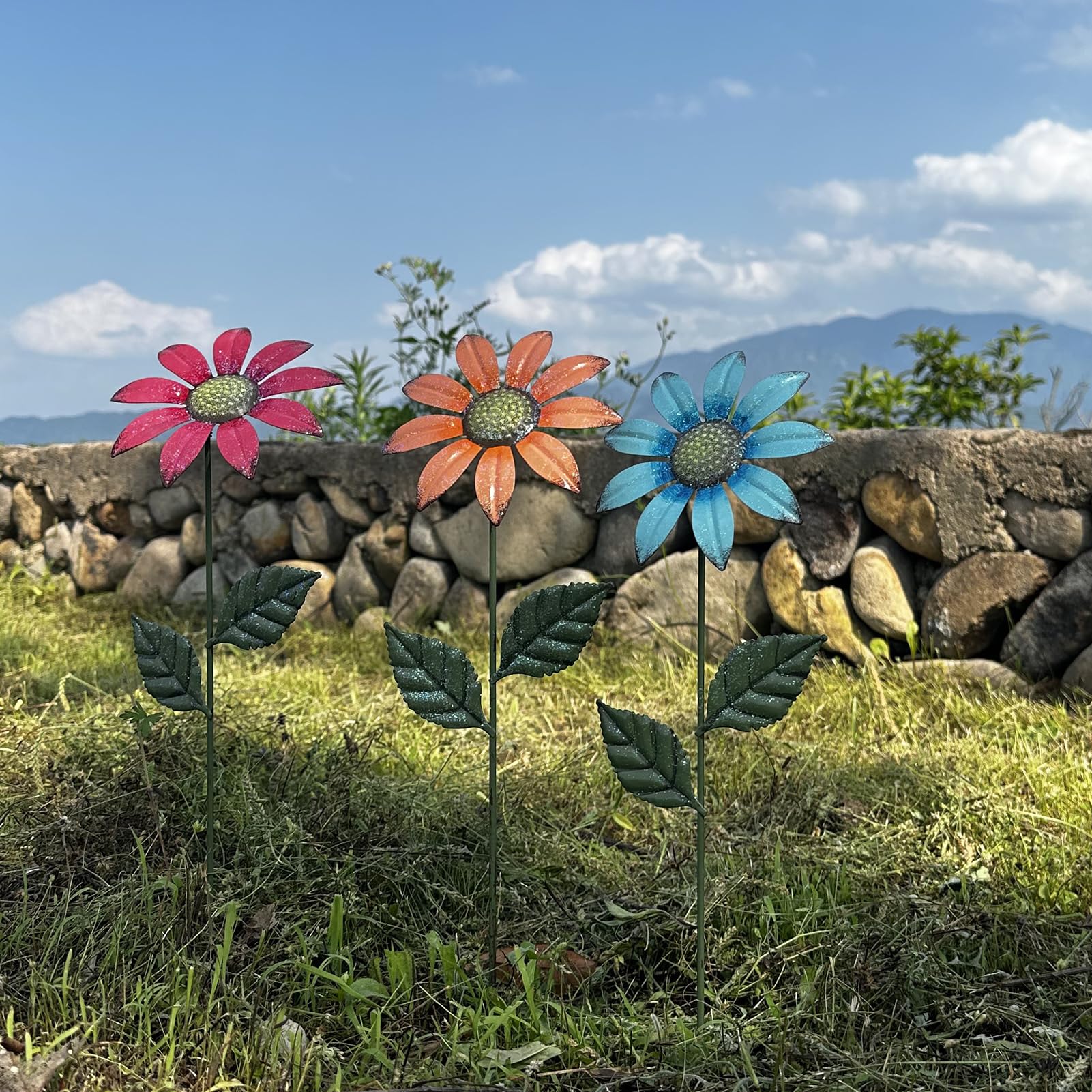 HUTHDAK 16.15 inch height stakes provide vertical garden accents.