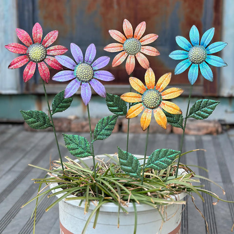 HUTHDAK garden stake flowers feature swaying heads for dynamic yard decor.