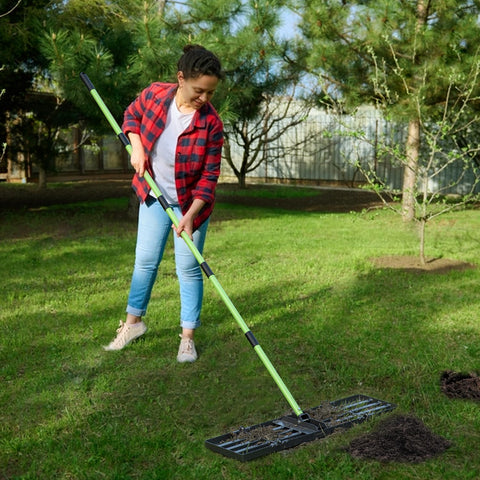 HUZSV heavy-duty rust-resistant lawn leveling tool.