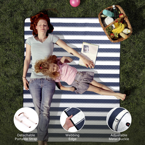 HX&OD large 80x60 size accommodates 4-6 people.