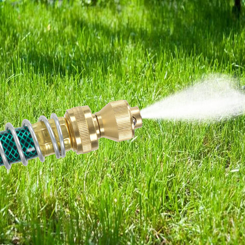 HYDRO MASTER car-wash-friendly-nozzle makes vehicle rinsing easier