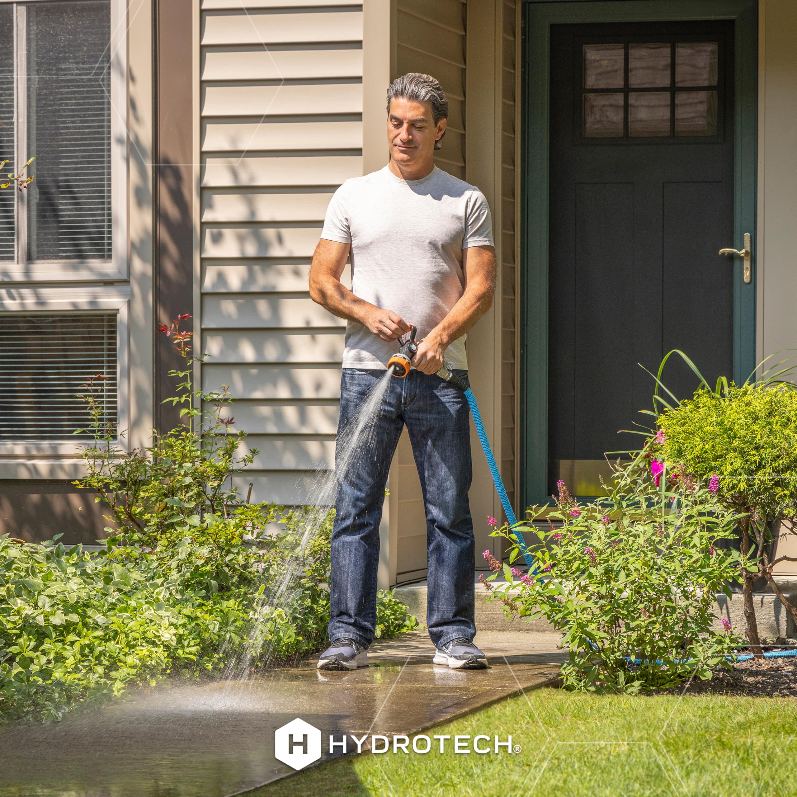 HydroTech Pro retracts for compact storage after use