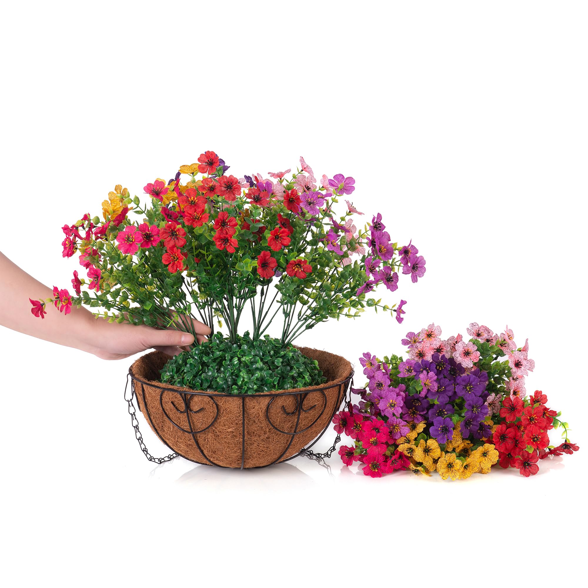 HyeFlora rattan basket display showing durable, stylish setup