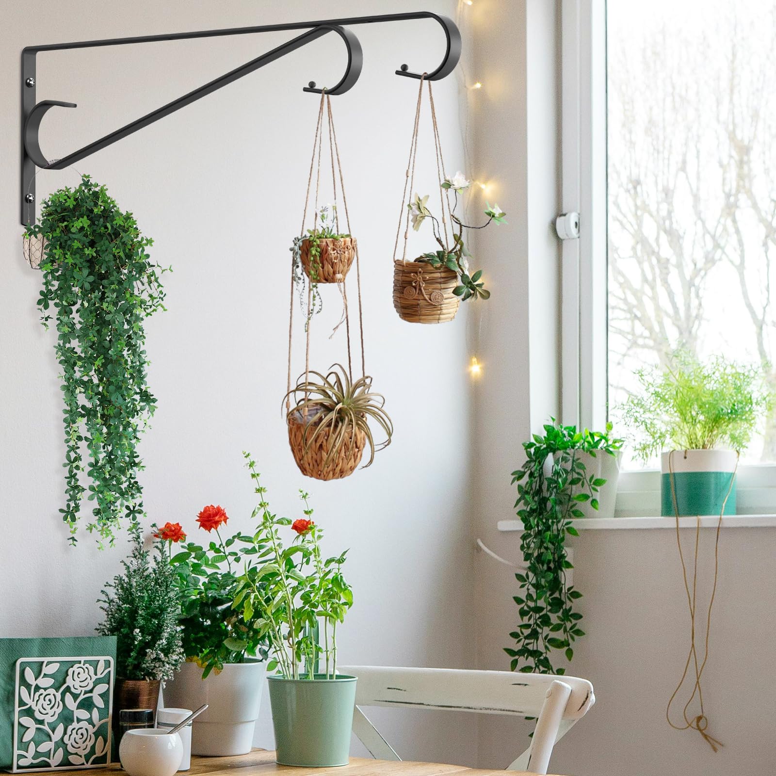 Hystun 15.4-inch length plant hanger fits many standard planters.