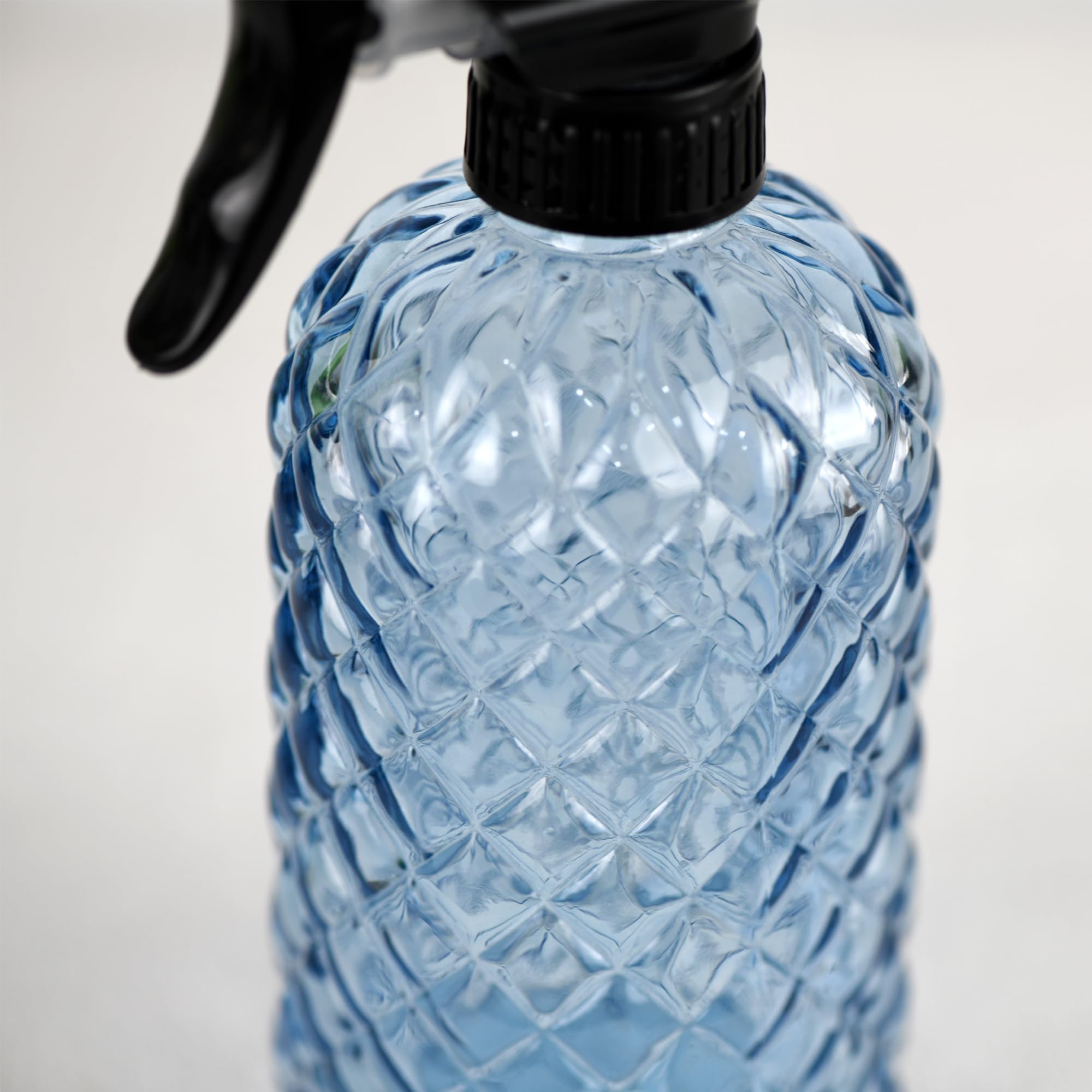 Hzxcuim adjustable nozzle sprayer supports spray or mist modes for versatile hydration