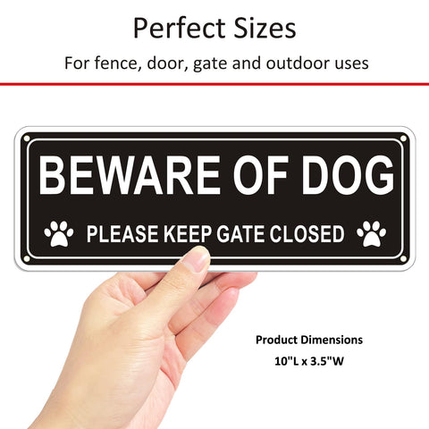 i-CowFun sign mounted on fence showing quick install and clear visibility.
