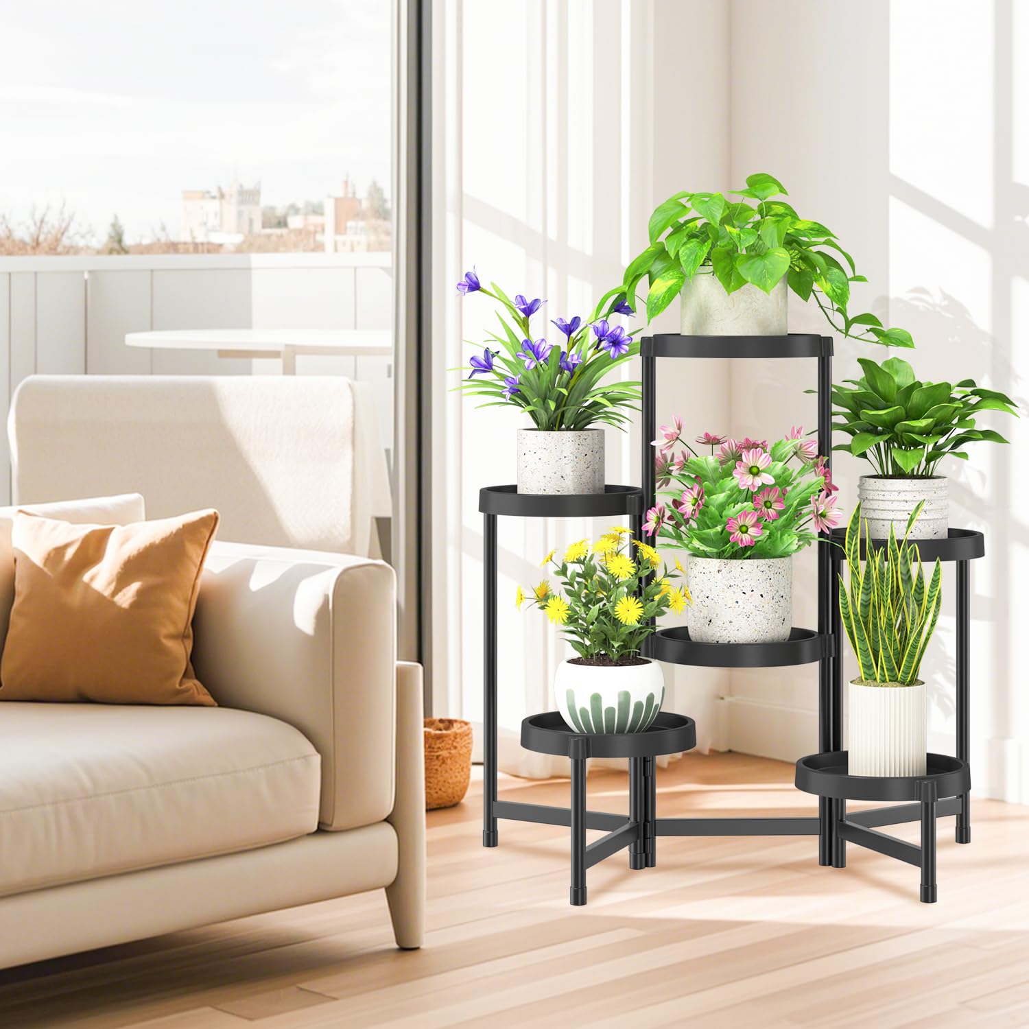 idavosic.ly modern black finish enhances contemporary décor