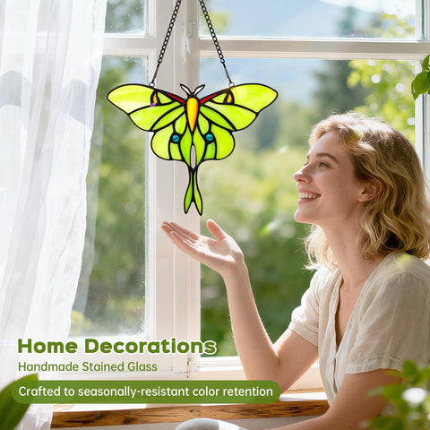 IDEA SHOW Suncatcher gift idea for mom, grandma, and friends.