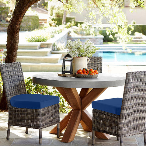 idee-home cushions with four ties stay securely attached to chairs.