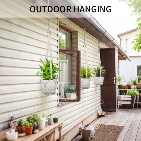 IDEeepan tassel-free macrame hanger complements modern, minimalist décor.