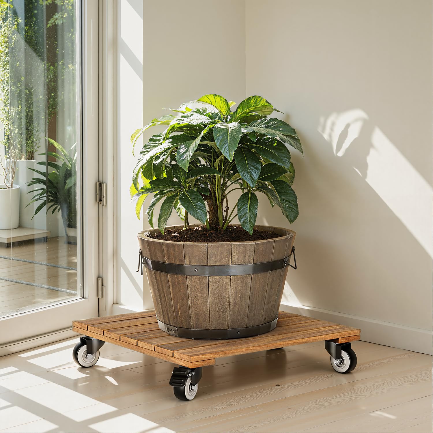 Idzo elevated chassis allows easy cleaning underneath planters.