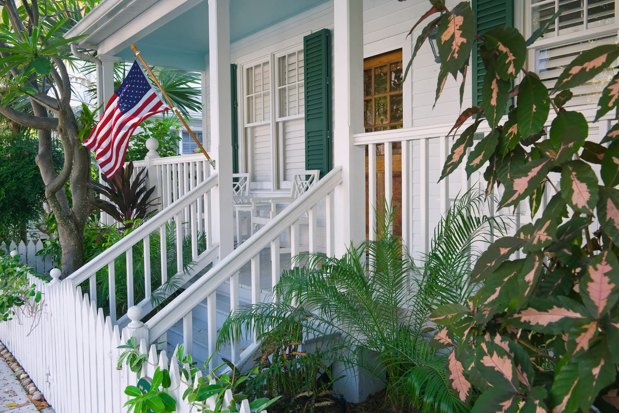 ILOT wind-resilient design enhances outdoor flag display