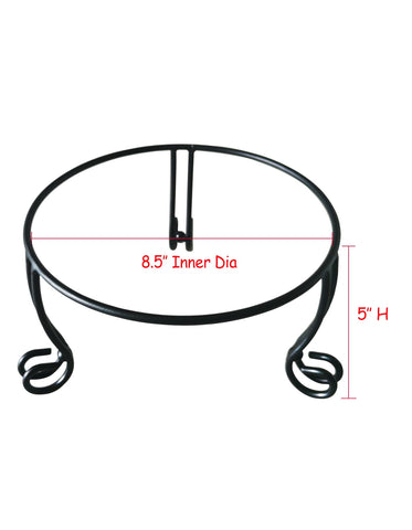 Black iLTreFlo stand fits compact spaces with an 8.5" footprint and 5" height.