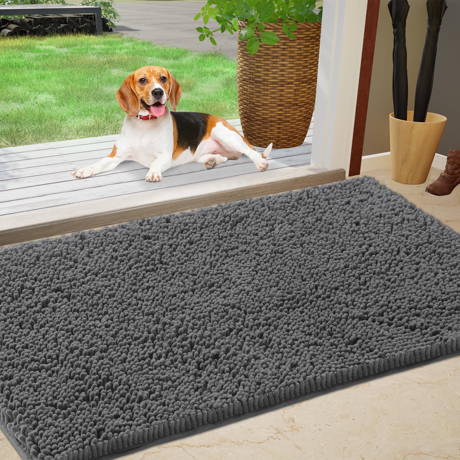 IM HOME Chenille absorbent outdoor doormat at the front door showing entryway welcoming use.