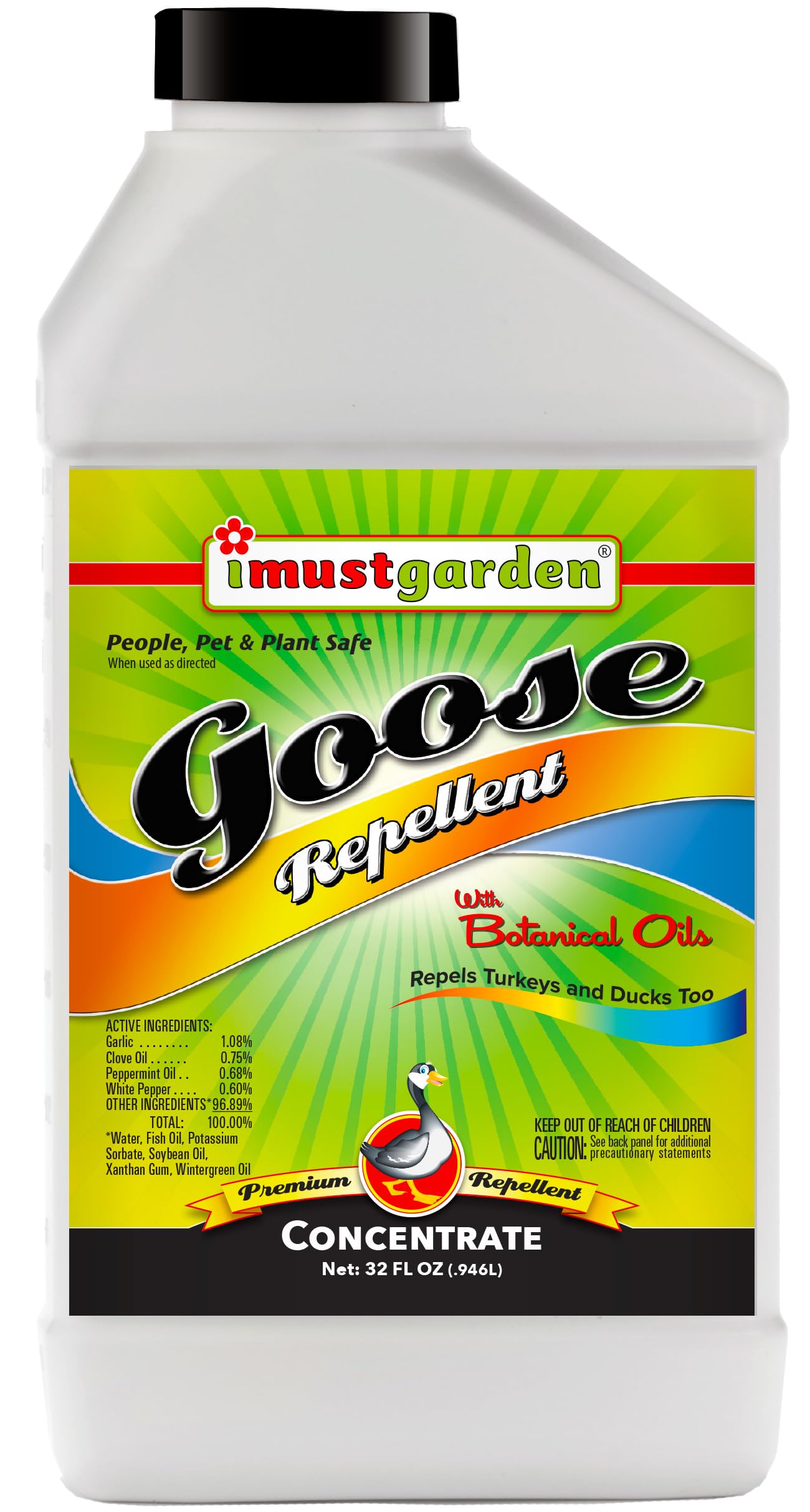 IMUSTGARDEN goose repellent concentrate bottle close-up for lawn protection