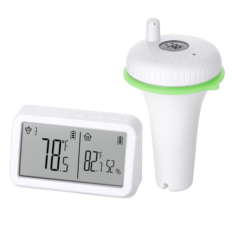 Inkbird IBS-P02R floating thermometer in a pool for quick water readings