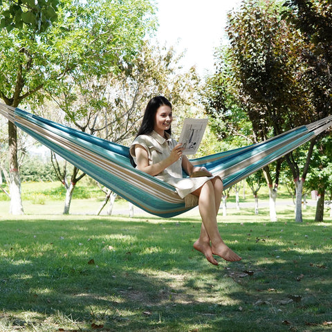 Soft cotton fabric surface of INNO STAGE hammock for cozy lounging